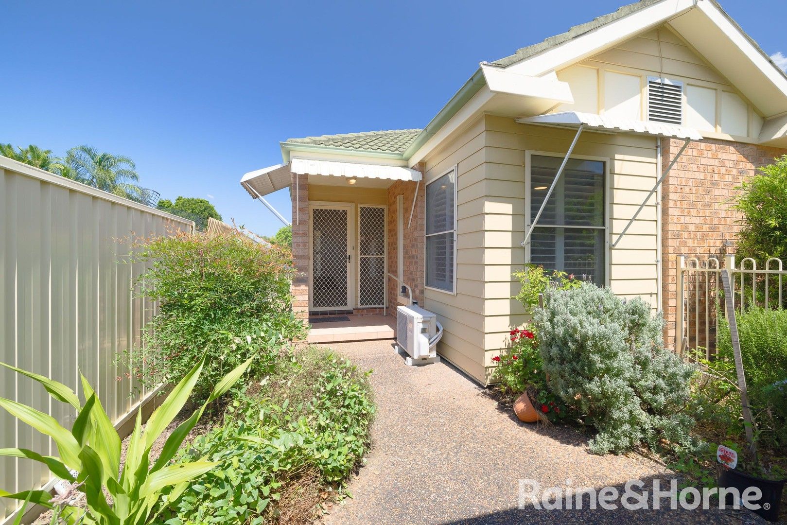 1/5 Brown Street, Wallsend NSW 2287, Image 2