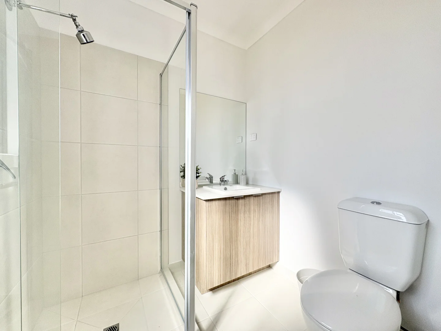 Additional image 12 of 114 Greyjoy Road, Charlemont VIC 3217