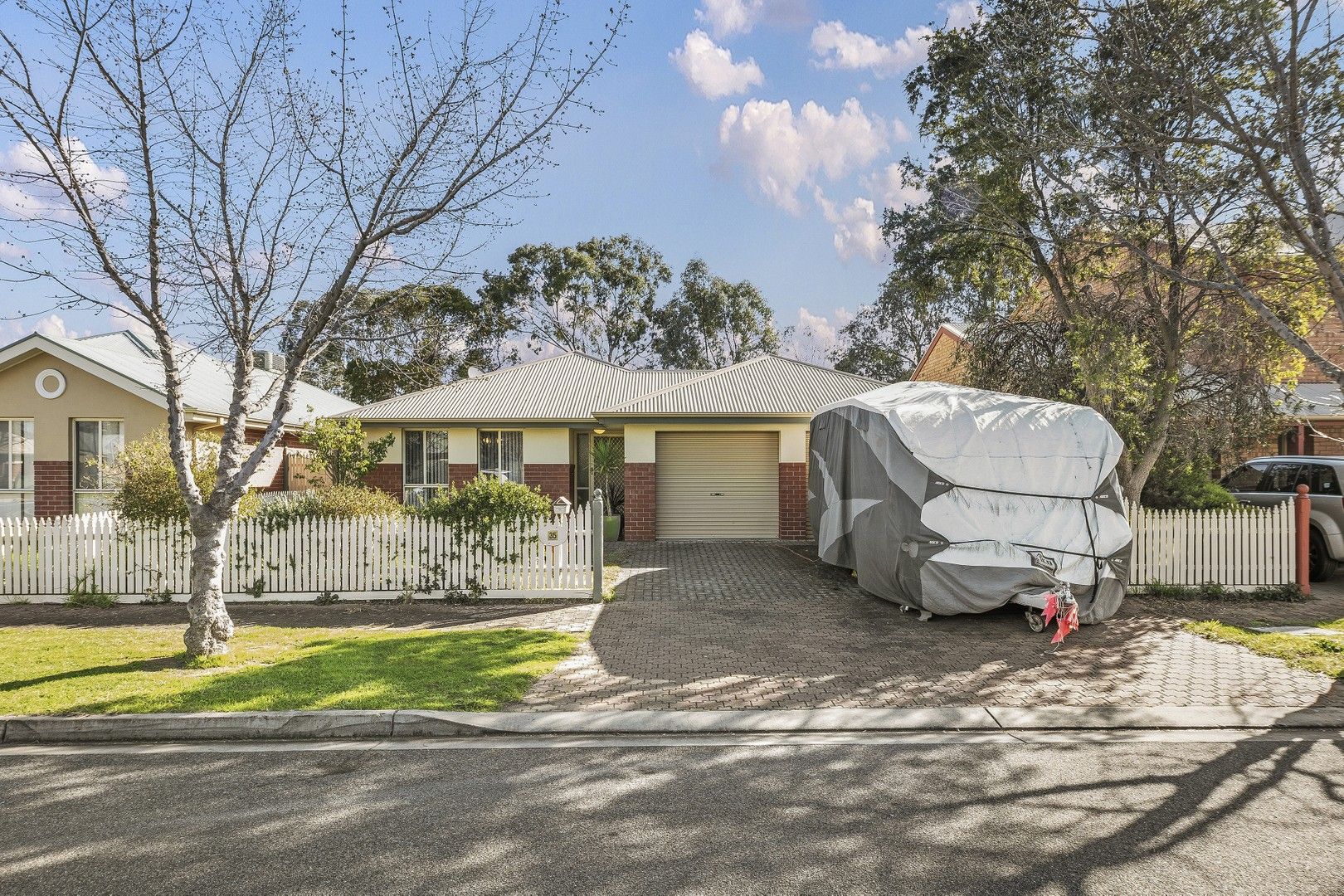 3 bedrooms House in 35 Kirkby Circuit GREENACRES SA, 5086