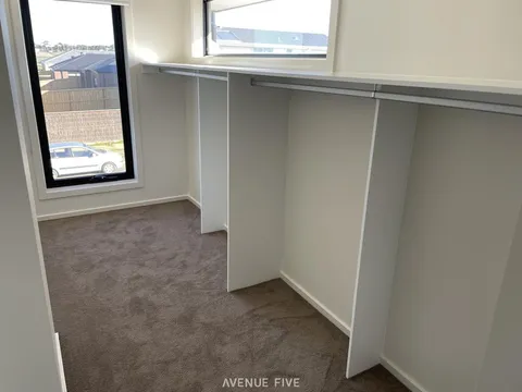 48 Inglenook Circuit, Armstrong Creek VIC 3217 - House For Rent | Domain