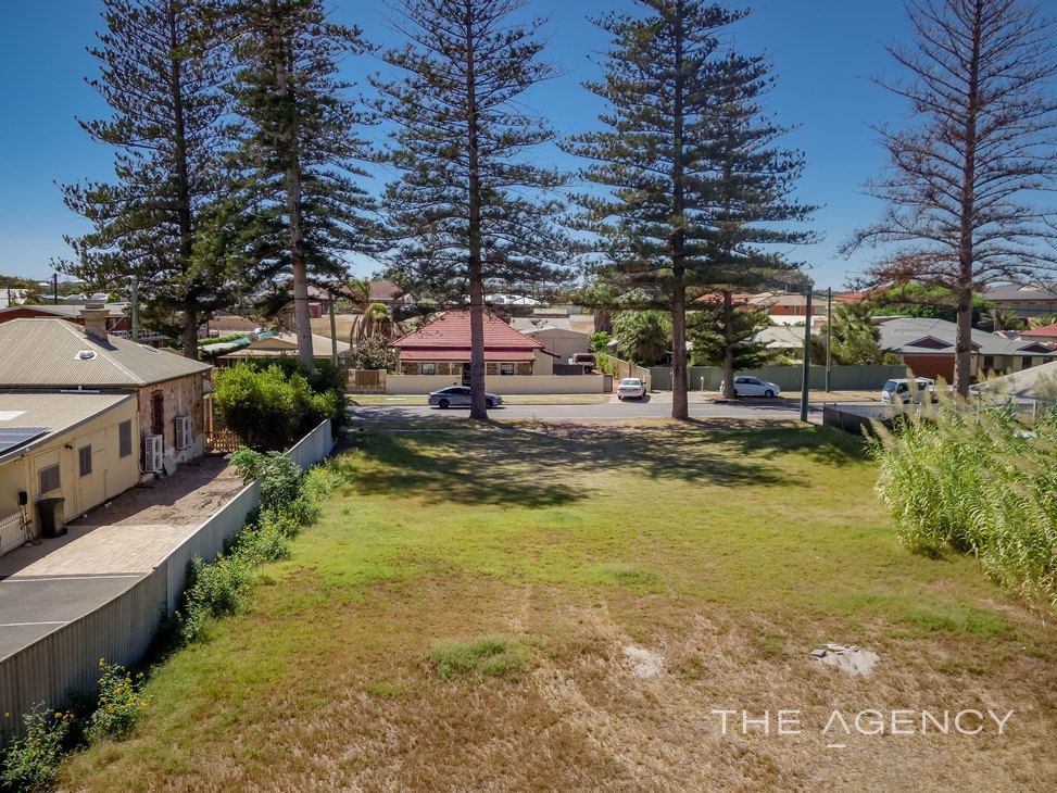 148 Fitzgerald Street, Beachlands WA 6530, Image 2