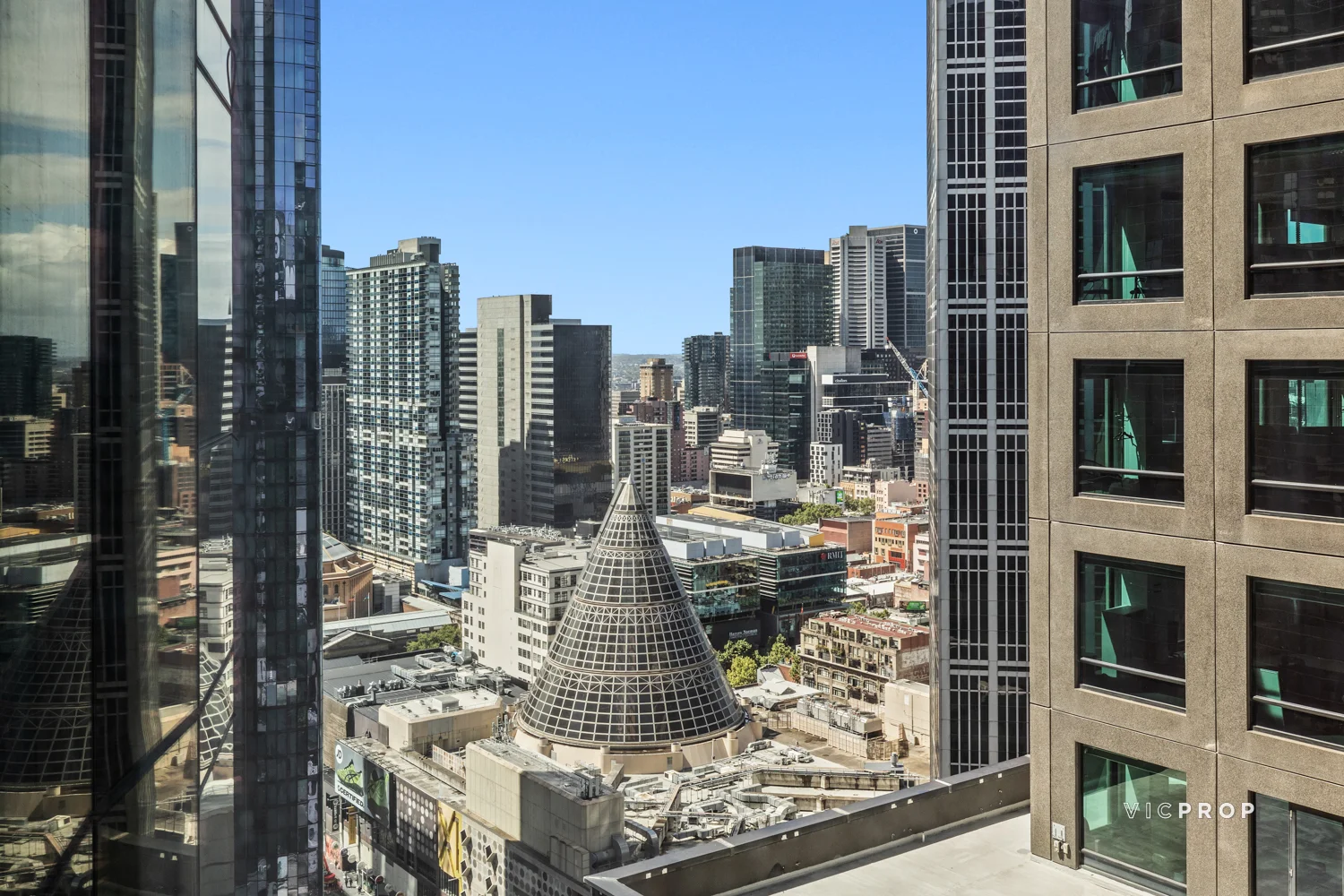 Additional image 10 of 3207/119 A'Beckett Street, Melbourne VIC 3000