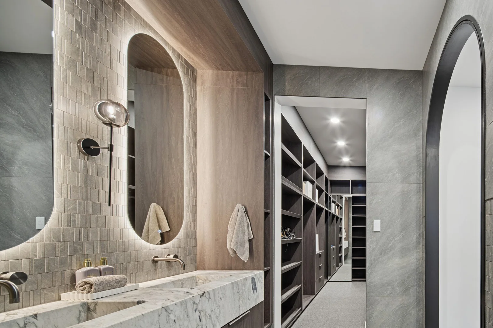 Additional image 24 of 26 Key West, Broadbeach Waters QLD 4218