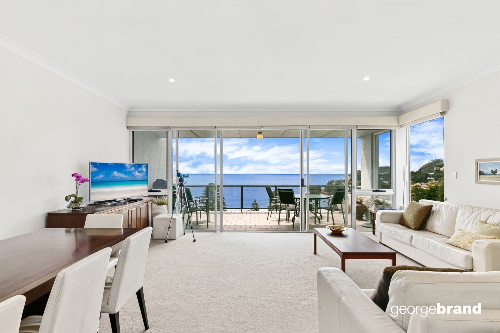 2/29 Warren Avenue, Avoca Beach NSW 2251, Image 1