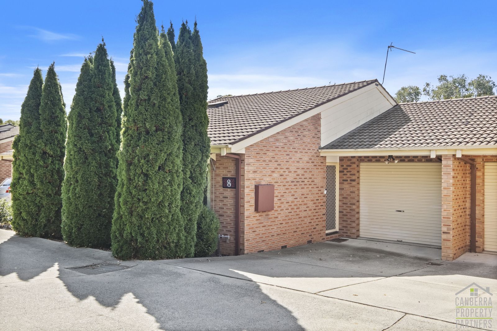 3 bedrooms Townhouse in 8/15 Scarfe Close GORDON ACT, 2906