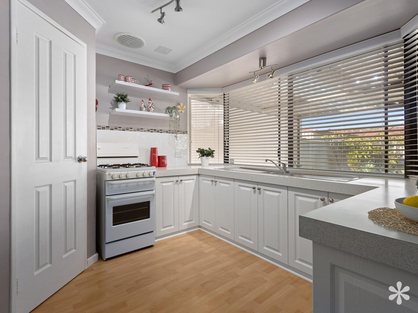 8 Bardoc Court, Hillman WA 6168 House For Rent Domain