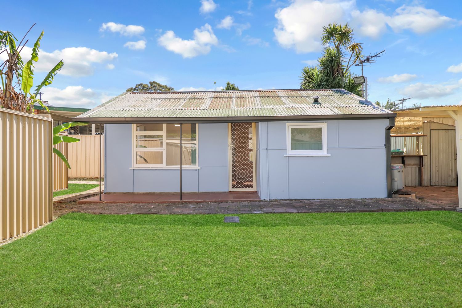 1 bedrooms Apartment / Unit / Flat in 143A Victoria Street WERRINGTON NSW, 2747