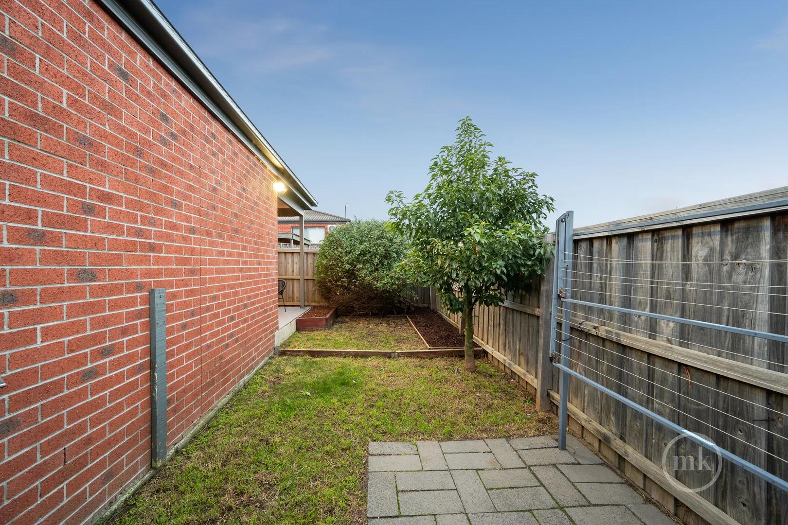 Image 10