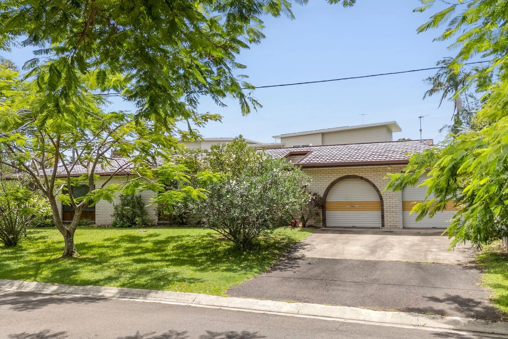 7 Laburnum Crescent, Noosaville QLD 4566