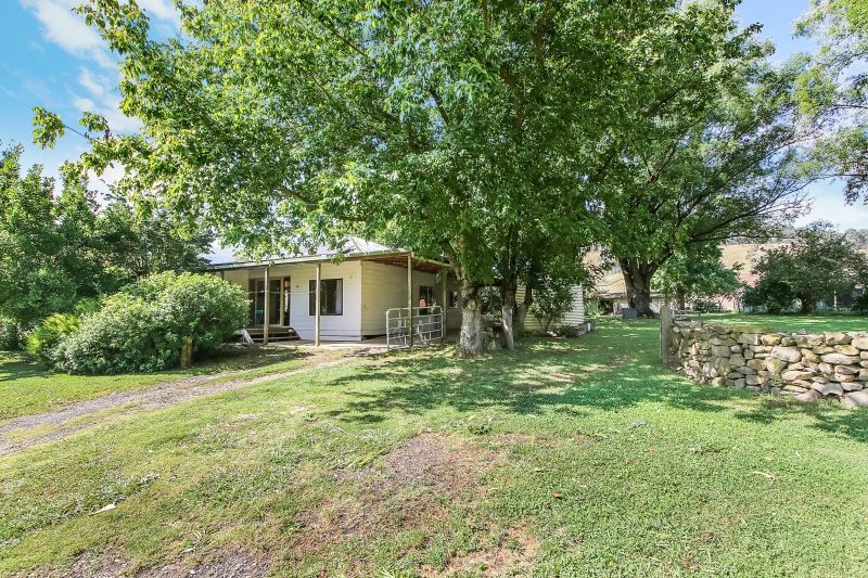 101 Smythes Road, Eskdale VIC 3701, Image 0