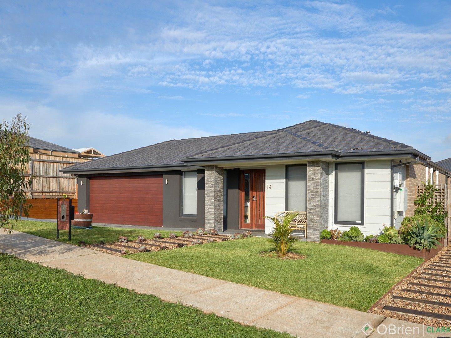 4 bedrooms House in 14 Thames Avenue DROUIN VIC, 3818
