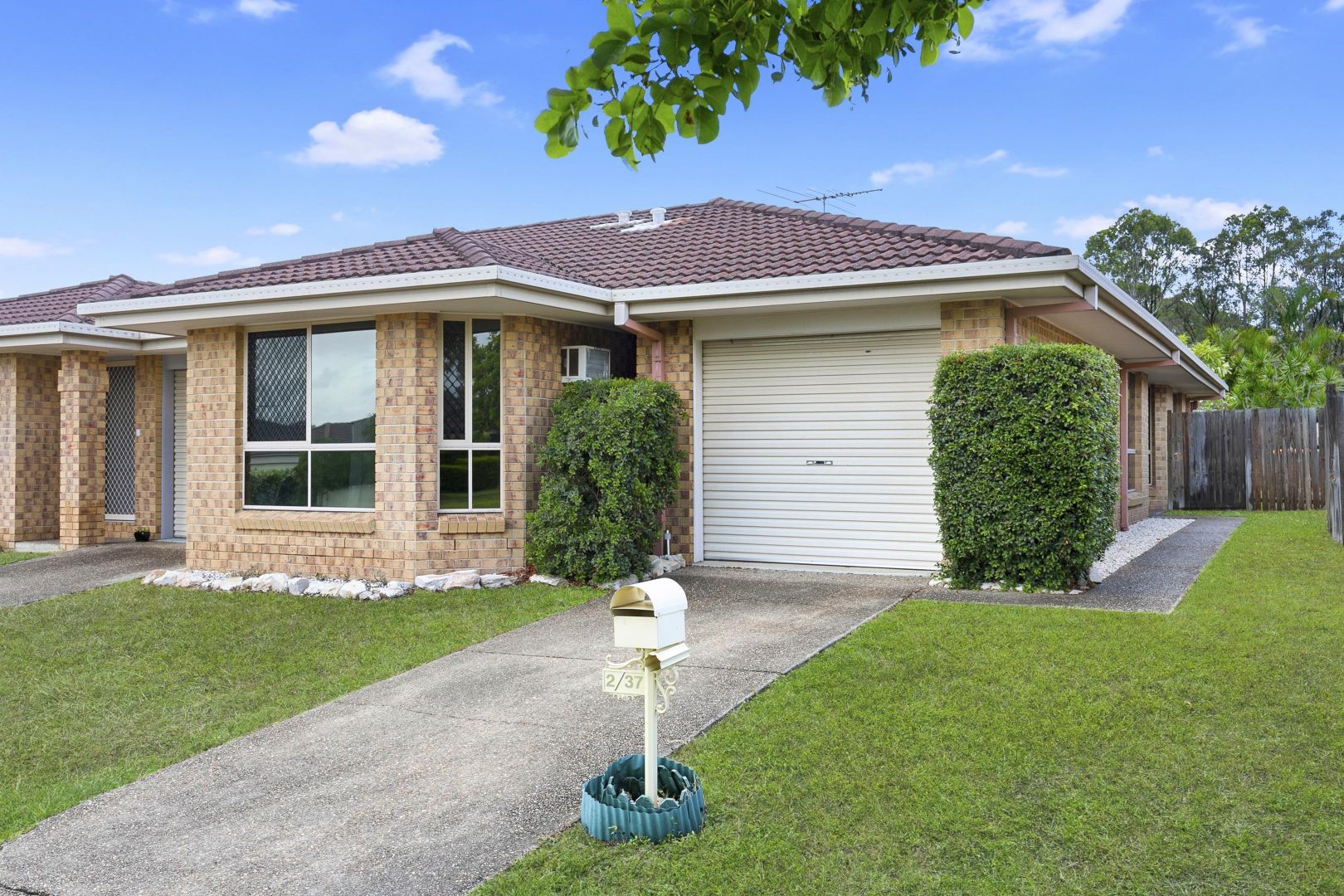 3 bedrooms Duplex in 2/37 Denning Rd BRACKEN RIDGE QLD, 4017