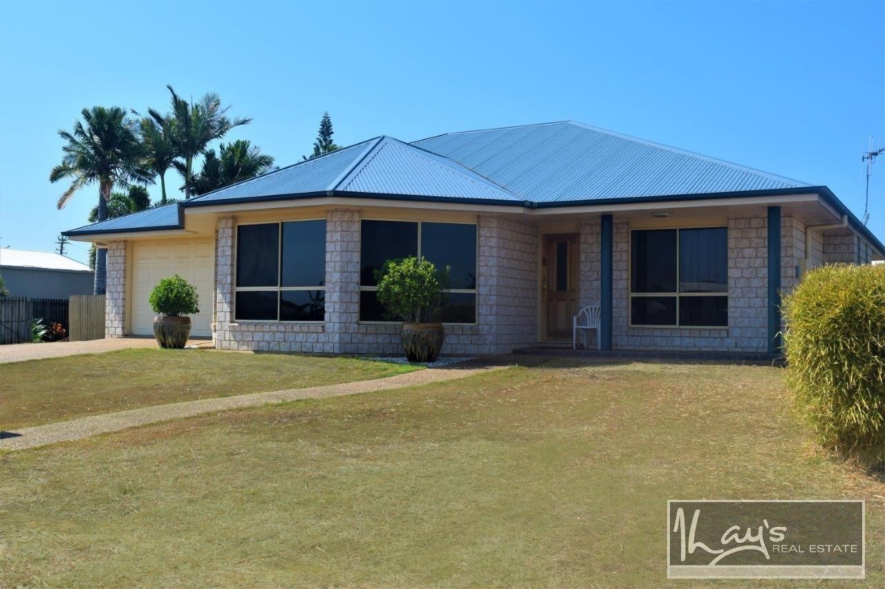 13 Cove Street, Burnett Heads QLD 4670