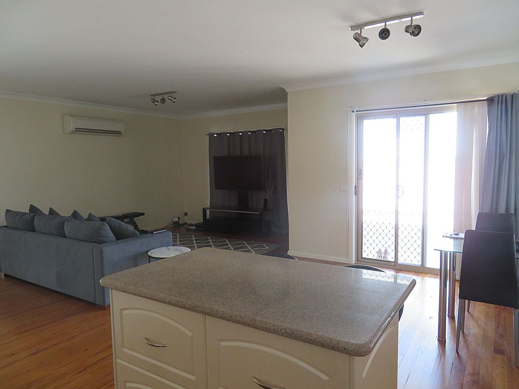 4/127 Hanley Street, Gundagai NSW 2722 House For Rent 290 Domain