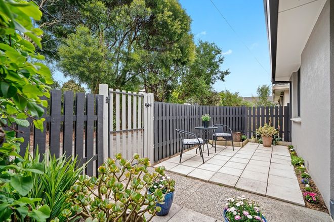 Picture of 2/14 Martin Street, HASTINGS VIC 3915