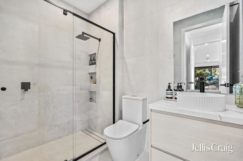 Additional image 5 of 2/251 Burwood Highway, Burwood East VIC 3151