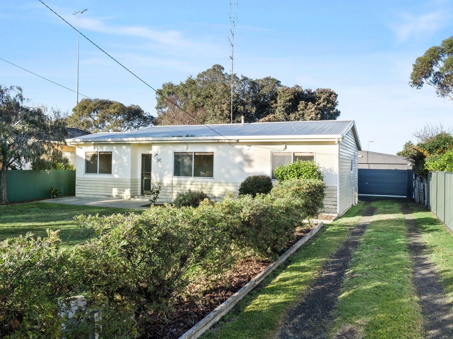 12 Carr Street, Colac VIC 3250, Image 0