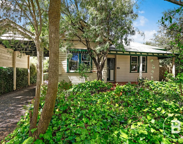 719 Laurie Street, Mount Pleasant VIC 3350