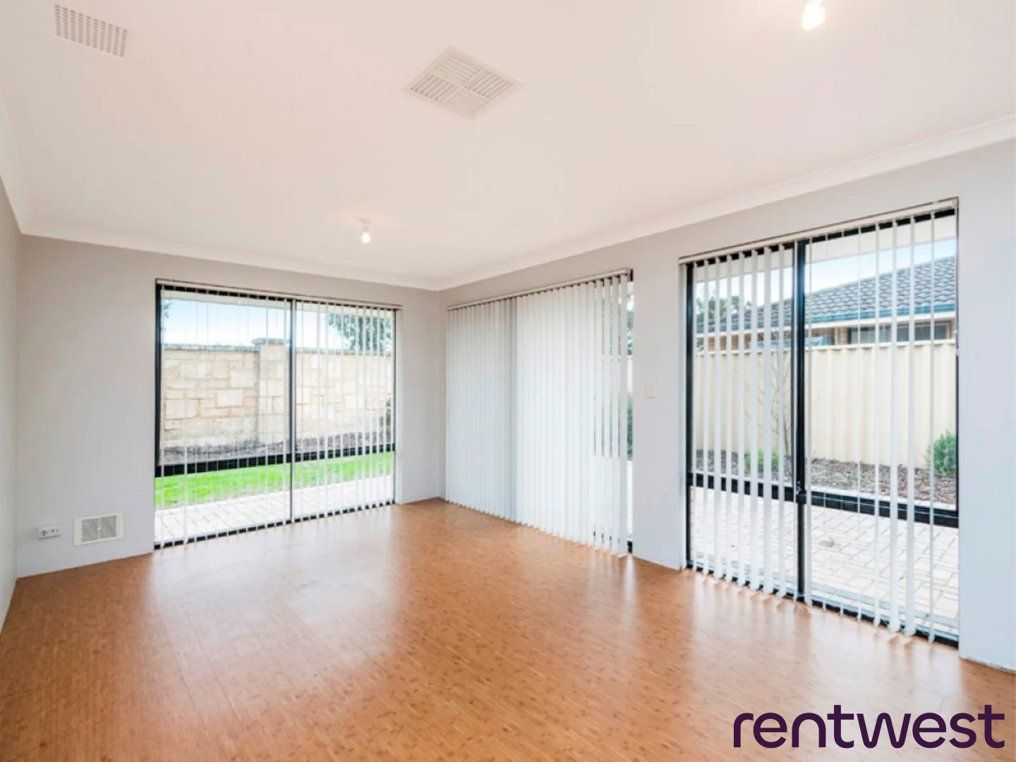 Additional image 18 of 8 Seddon Way, Canning Vale WA 6155
