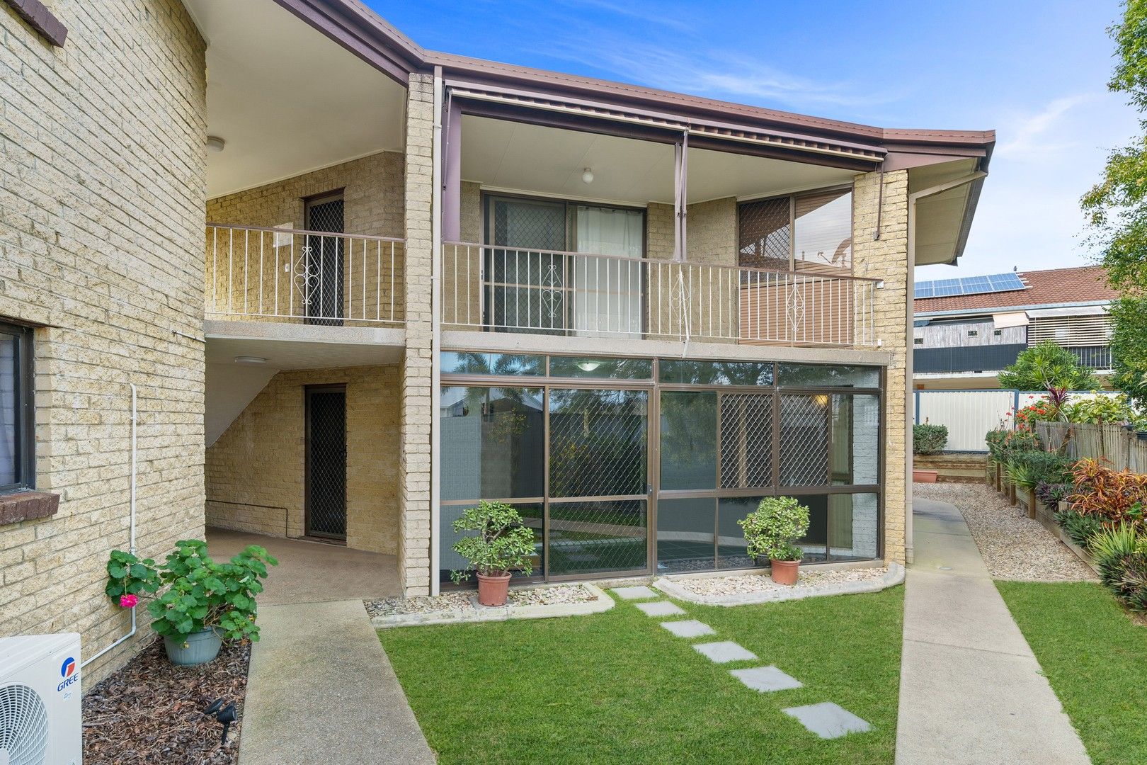 2/96 Oxley Avenue, Woody Point QLD 4019, Image 0
