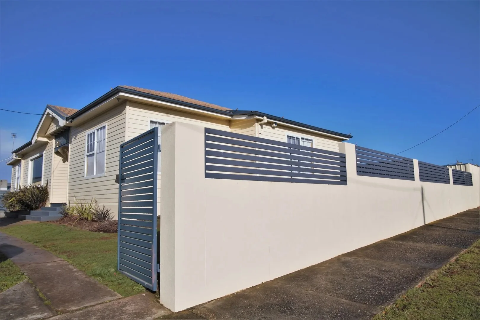 5-7 Hilltop Avenue, Devonport TAS 7310