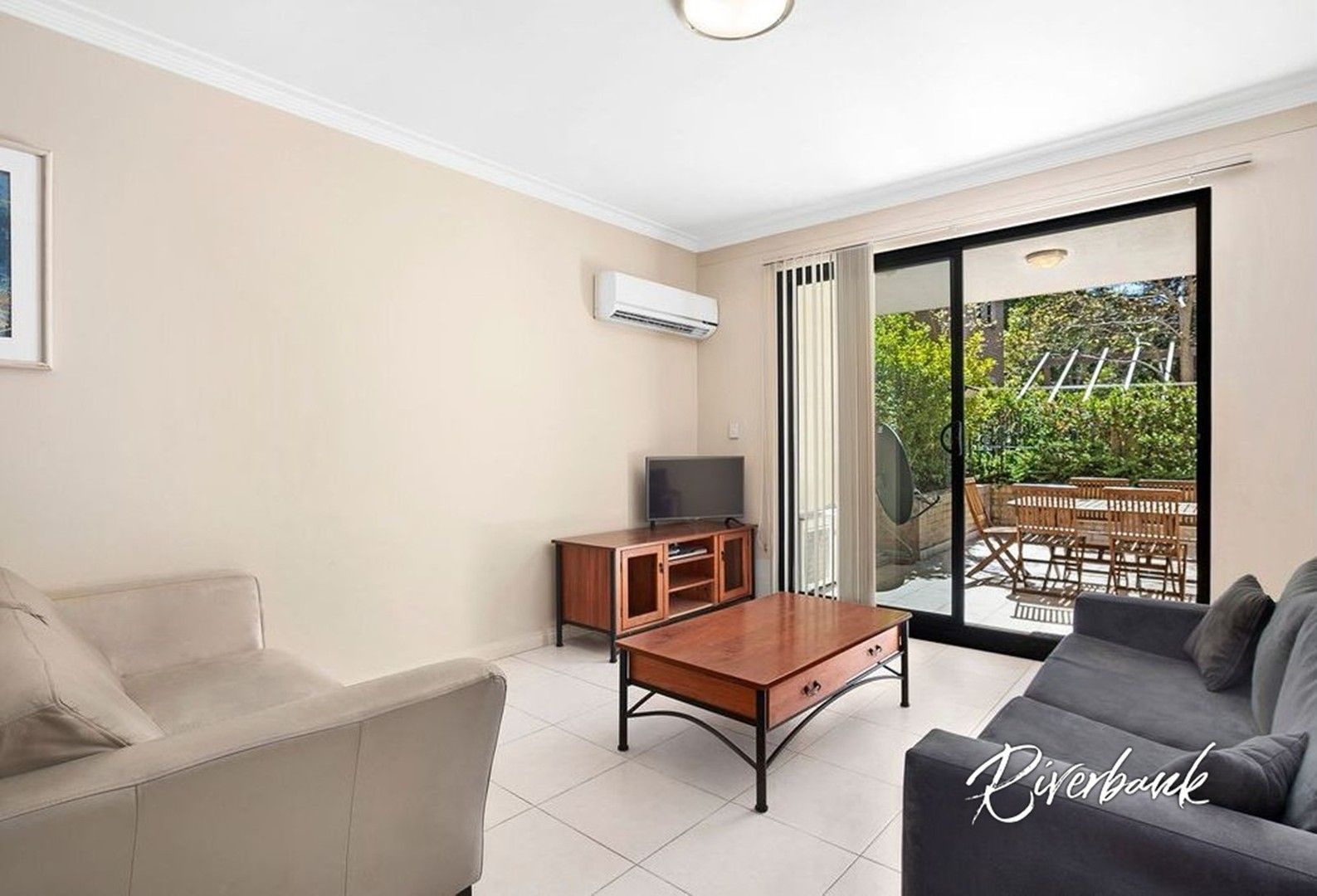 2 bedrooms Apartment / Unit / Flat in 3/6-18 Redbank Road NORTHMEAD NSW, 2152