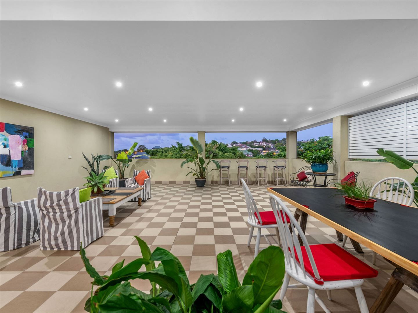 8/2A Barlow Street, Clayfield Property History & Address Research