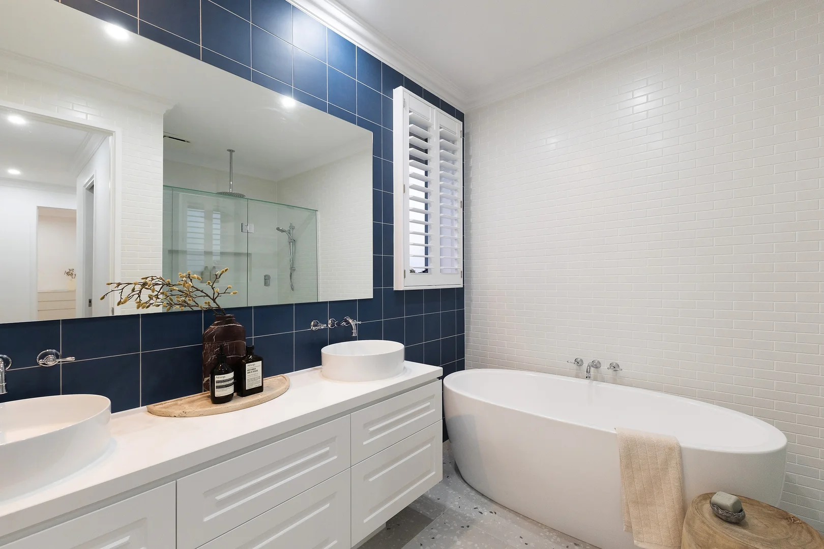 Additional image 17 of 8 Rannock Avenue, Benowa Waters QLD 4217