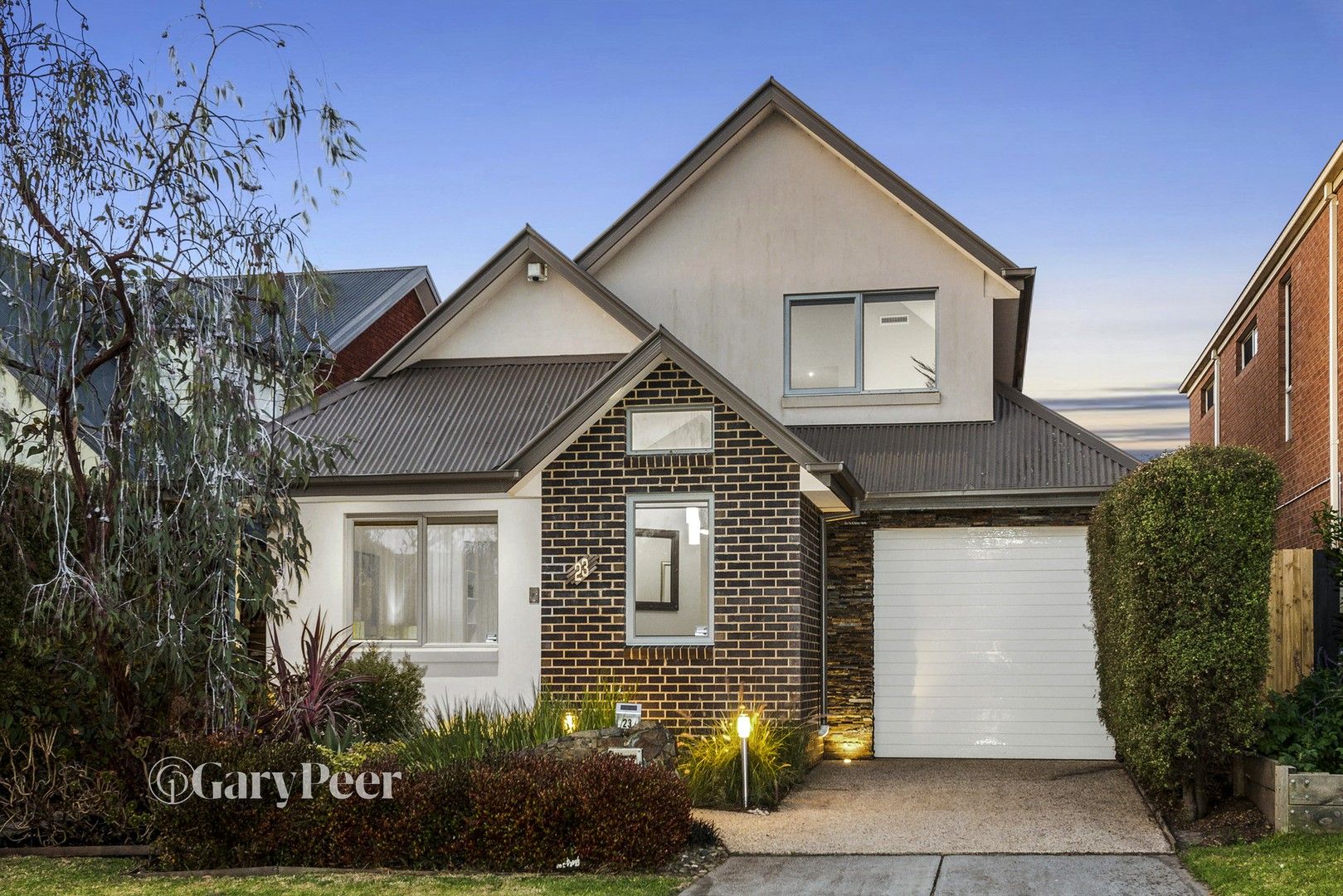 23 Yarraburn Close, Bentleigh East VIC 3165, Image 0