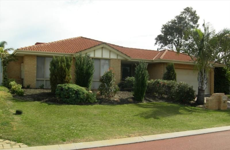 43 Kinross Drive, Kinros Property History & Address Research Domain