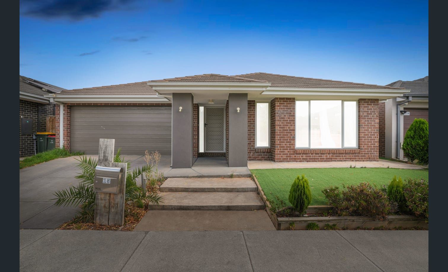 4 bedrooms House in 15 Blackberry Street MANOR LAKES VIC, 3024