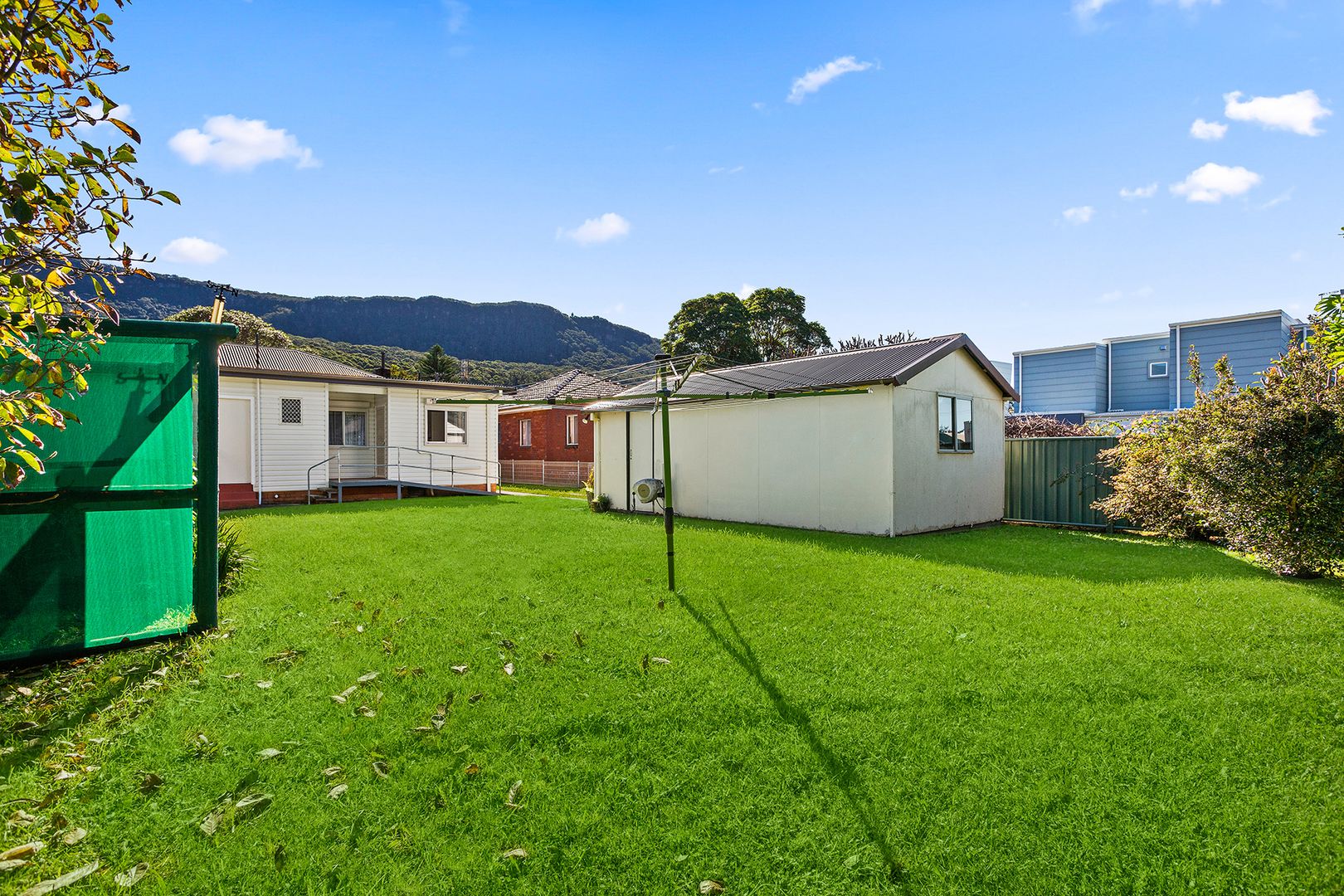 33 Redman Avenue, Thirroul NSW 2515, Image 1