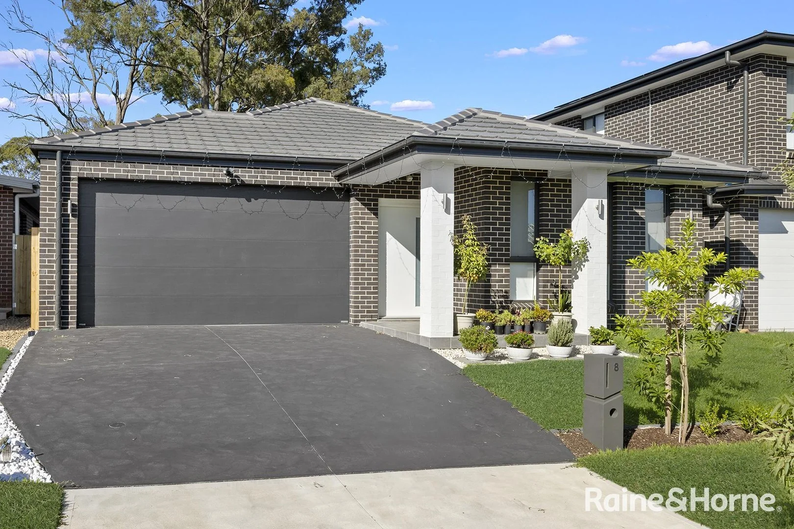 Primary image of 8 Mactier Avenue, Airds NSW 2560