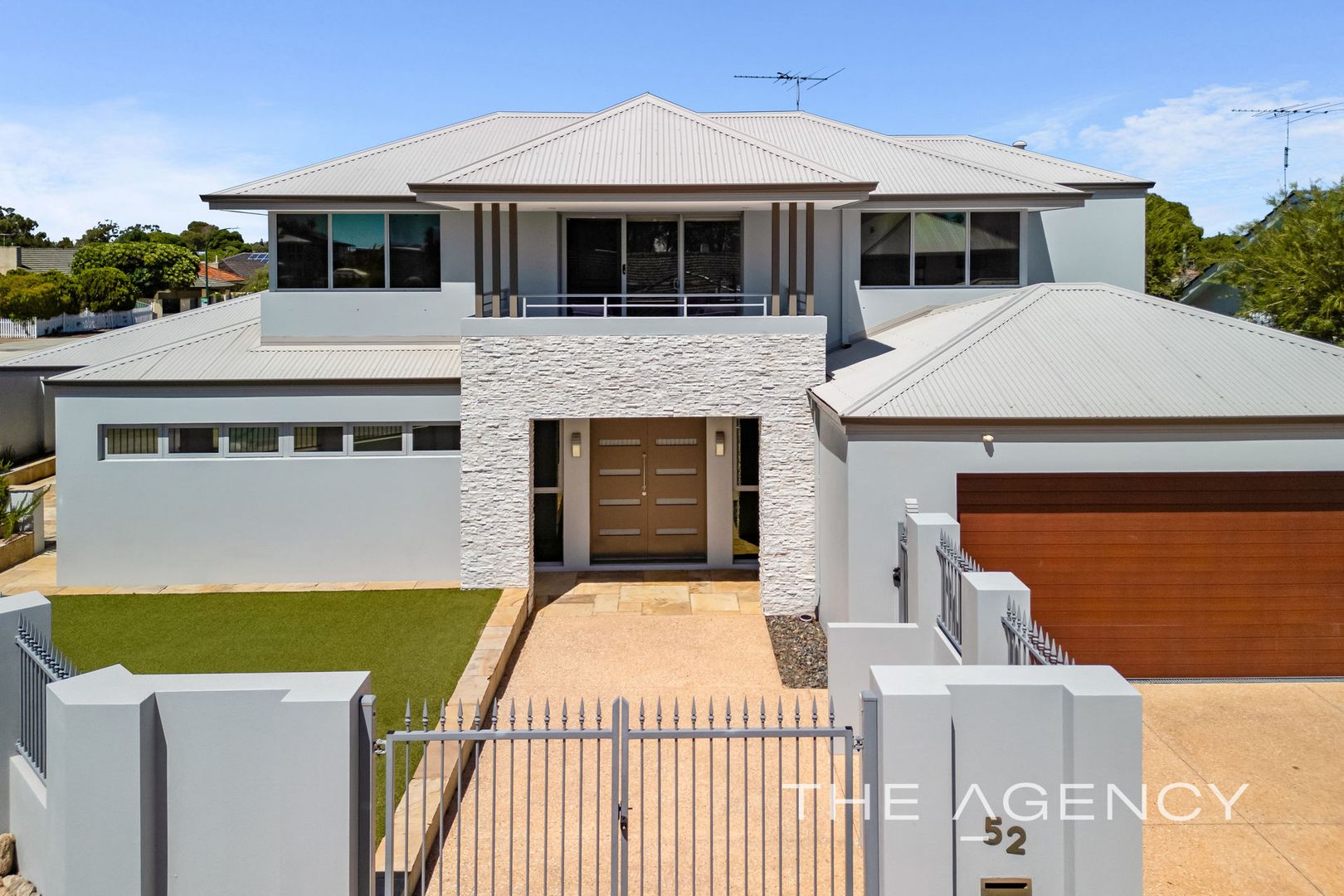 52 Davy Street, Alfred Cove WA 6154, Image 2