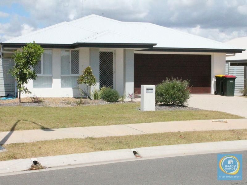 4 bedrooms House in 45 Clover Crescent BOYNE ISLAND QLD, 4680