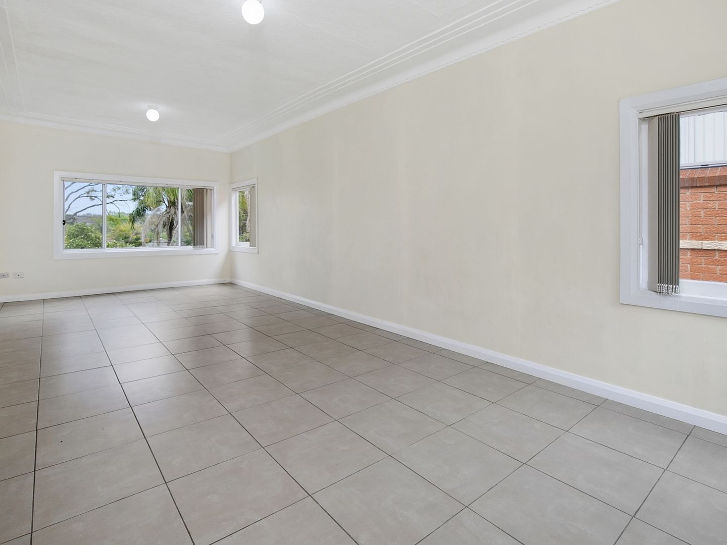 293 Warringah Road, Beacon Hill NSW 2100, Image 2