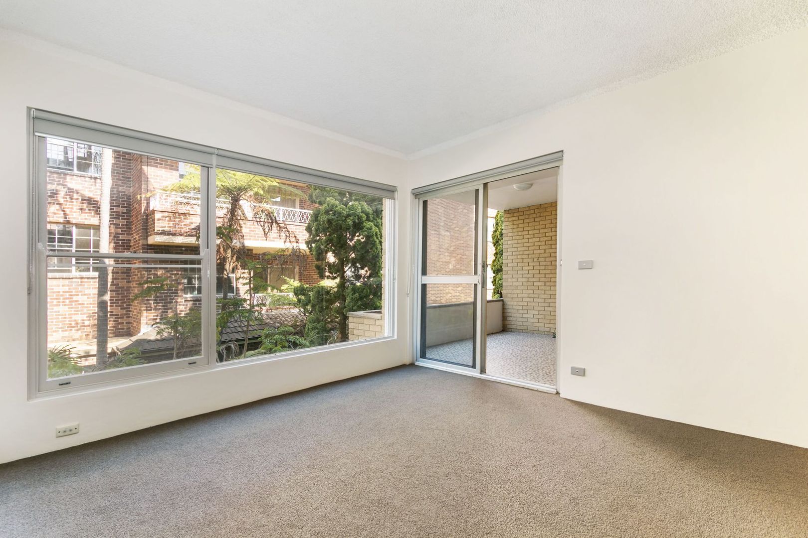 9/165 Russell Avenue, Dolls Point NSW 2219, Image 2