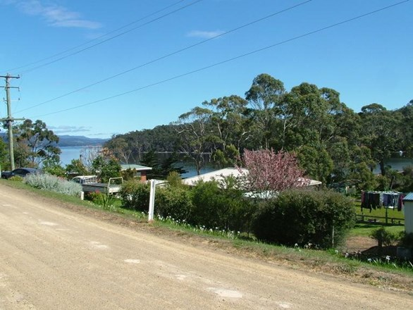 57 Flakemores Road, Eggs And Bacon Bay TAS 7112