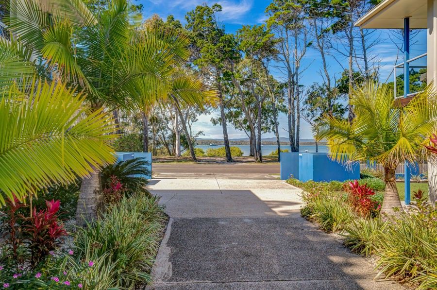 Unit 3  26 Esplanade, Tin Can Bay QLD 4580, Image 2