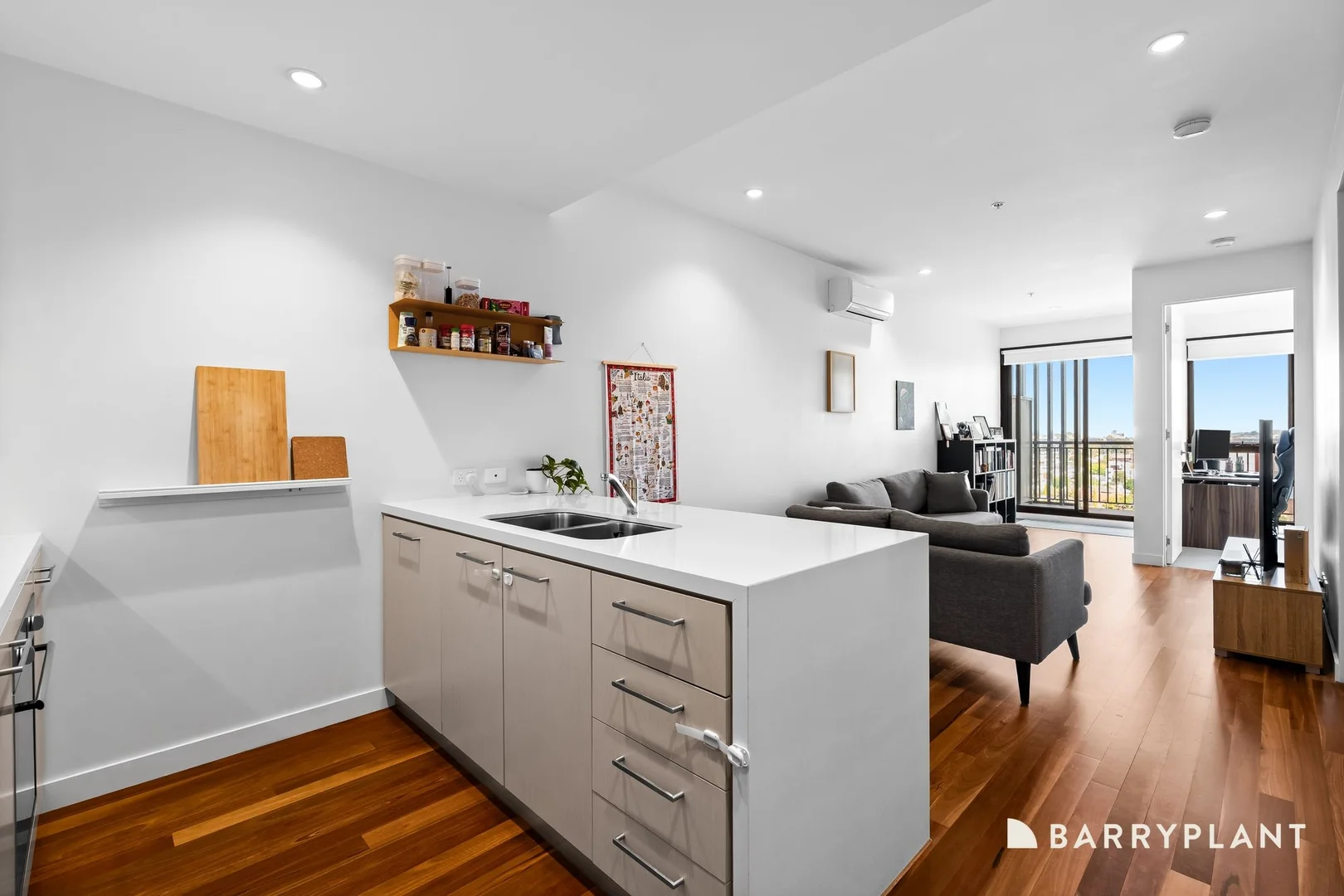 Additional image 4 of 934/18 Albert Street, Footscray VIC 3011