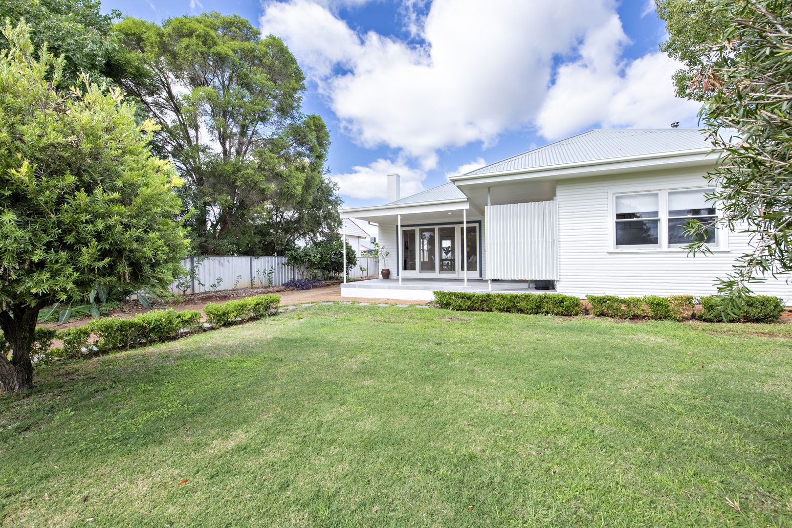 10 Trelanvean Street, Dubbo NSW 2830, Image 1