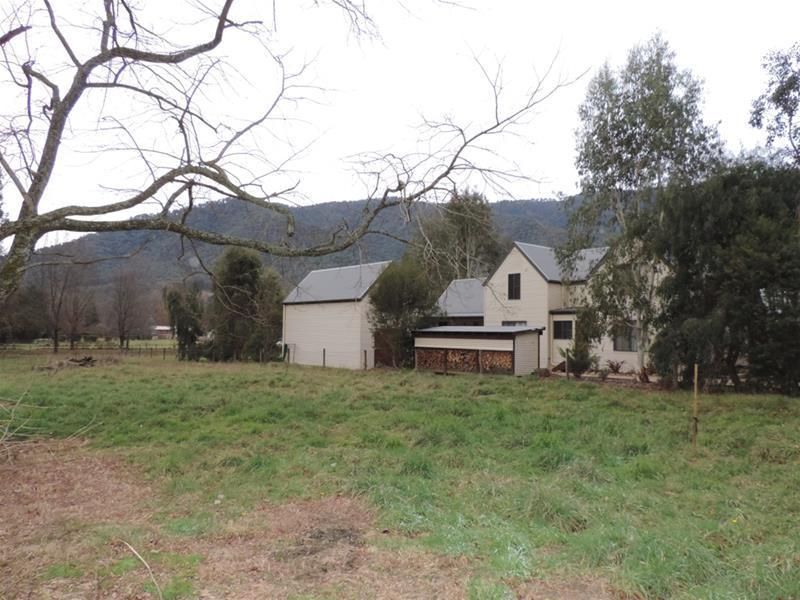 18 Camping Park Road, Harrietville VIC 3741, Image 2
