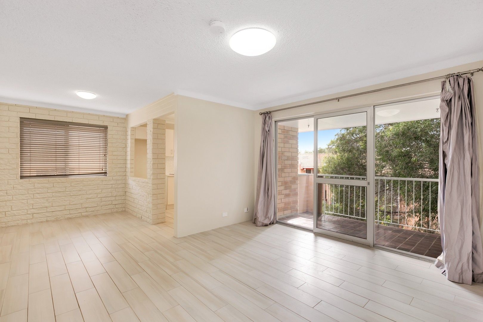 2 bedrooms Apartment / Unit / Flat in 10/5 Merewether Street MEREWETHER NSW, 2291
