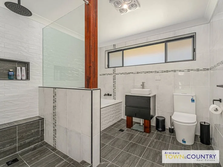 Additional image 7 of 1 Howard Place, Armidale NSW 2350