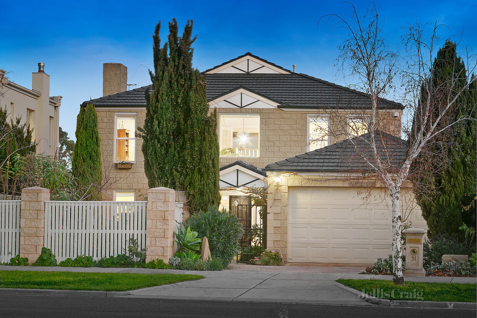 31 Oakley Drive, Avondale Heights VIC 3034, Image 1