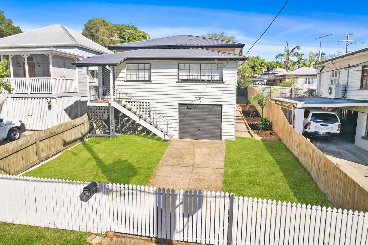 90 Pine Street, North Ipswich QLD 4305, Image 2