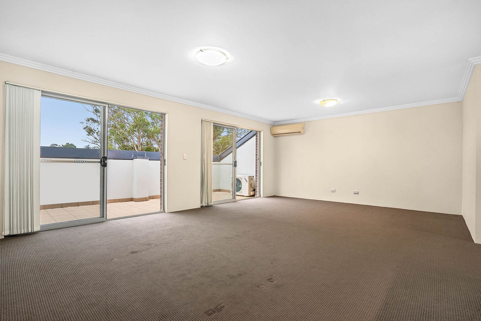 13/13-19 Robert Street, Penrith NSW 2750, Image 2