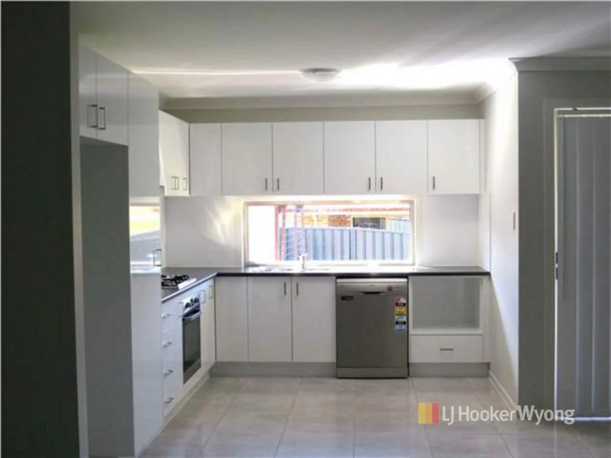 Additional image 4 of 28b Voyager Street, Wadalba NSW 2259