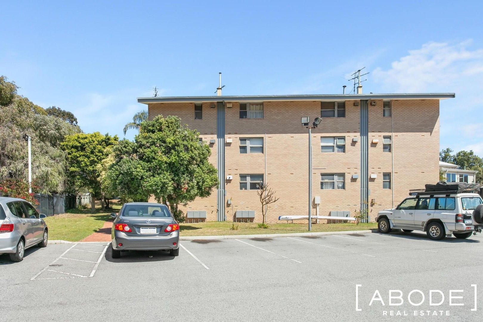 1 bedrooms Apartment / Unit / Flat in Stirling Highway MOSMAN PARK WA, 6012