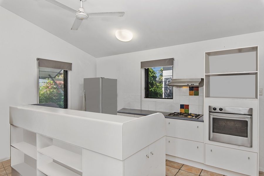 3 Sunset Avenue, Mundingburra QLD 4812, Image 2